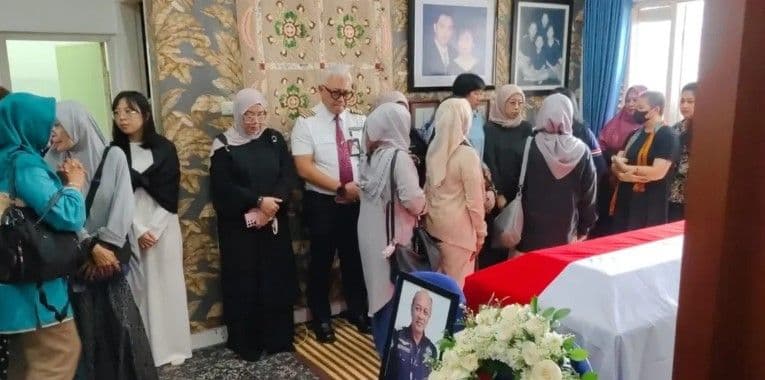 Rumah Pilot Korban Penembakan Smart Air Mulai Didatangi Pelayat